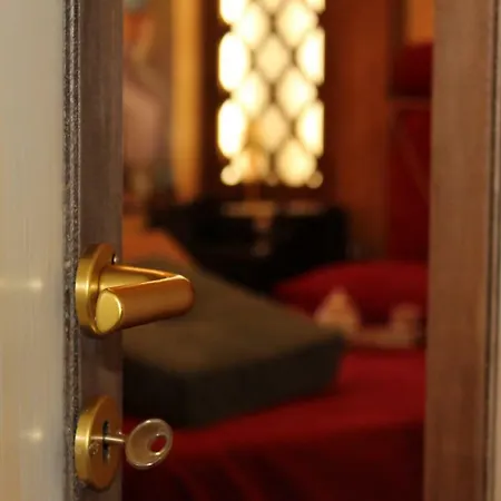 Nives Couette-café 3*